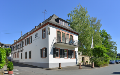Gutshaus von Weingut Balthasar Ress in Hattenheim im Rheingau